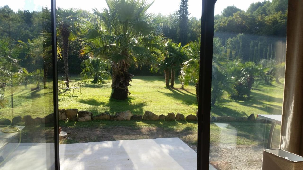 Provence Bed and Breakfast Carpentras Buitenkant foto