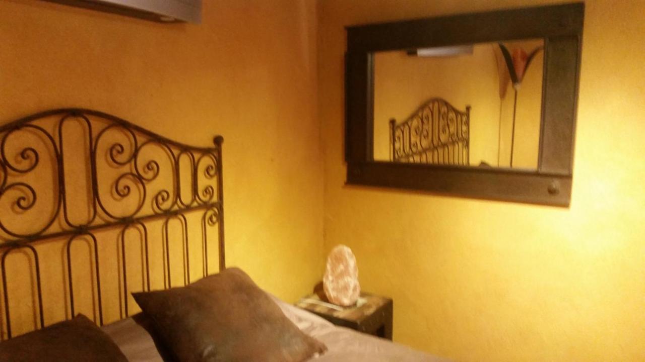 Provence Bed and Breakfast Carpentras Buitenkant foto
